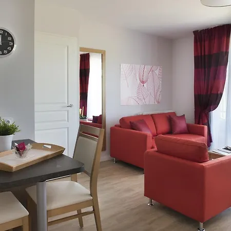 Domitys La Clef Des Champs Lejlighedshotel Poitiers